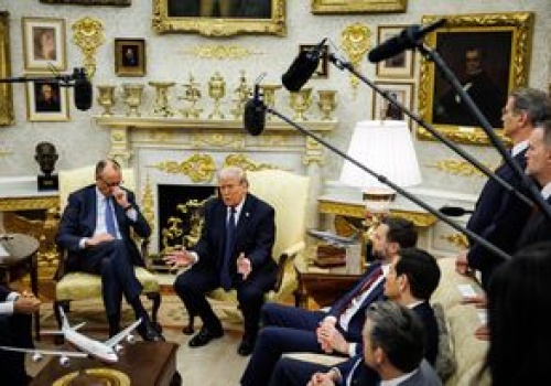 Merz po rozmowie z Trumpem: Rosja gra na czas