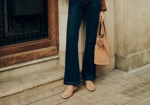 Pleciona torebka w Reserved, a w OCHNIK cudna shopperka z zamszu. Torebki polskich marek są idealne na wiosnę