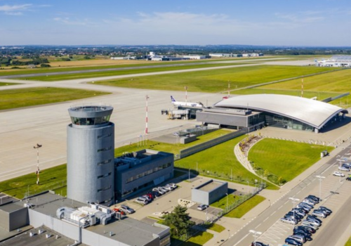 Możliwe utrudnienia na lotnisku Rzeszów-Jasionka. Wojskowa aktywność w przestrzeni powietrznej