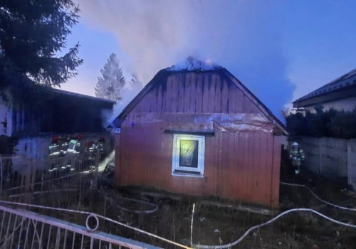 Pożar w Skarżysku-Kamiennej. Nie żyją trzy osoby