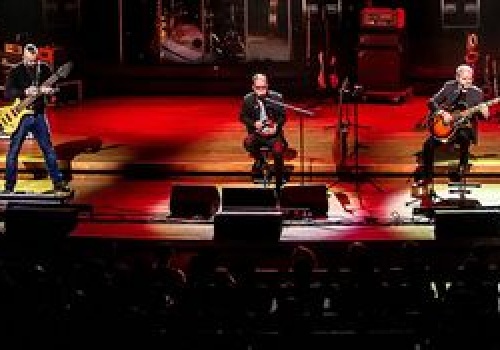 W sztuce przez duże 