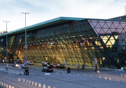 Kolejny rekord Kraków Airport! Milion pasażerów w zaledwie dwa miesiące