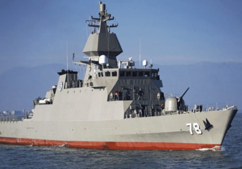 Irański okręt tonie koło Sri Lanki. Torpeda?