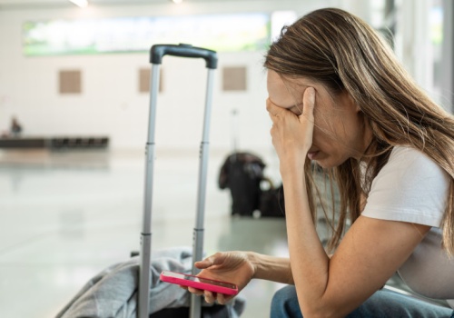 Siła wyższa na lotnisku. Co z urlopem? Oto co może zrobić pracownik