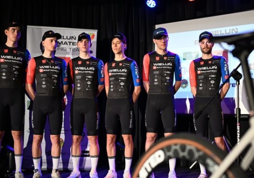 Wieluńscy kolarze wyjeżdżają na obóz. Już pod koniec marca pierwsze starty