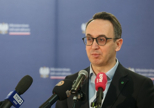 Ewakuacja polskich turystów. Samolot LOT poleci na Sri Lankę i Malediwy