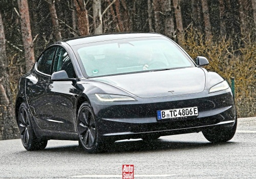 To najtańsza Tesla, jaką można dziś kupić. Czy Model 3 Standard jest wart swej ceny?