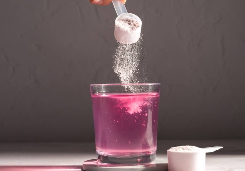 TOP 3 kolageny, które zadziałają lepiej od rosołu i galaretek. Prawdziwa ulga dla stawów!