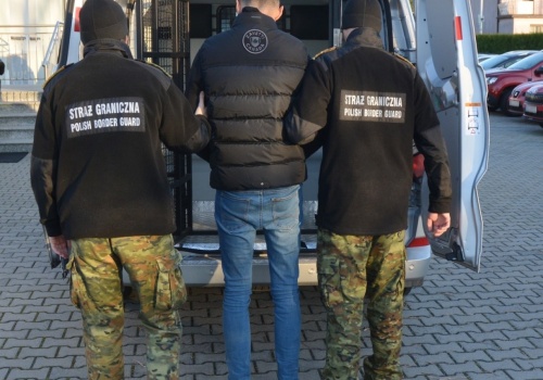 Z Zakładu Karnego prosto do ojczyzny