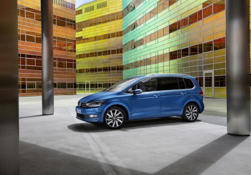 Volkswagen kończy produkcję dwóch popularnych modeli. Pożegnamy Tourana i ID.3