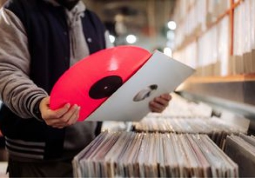 Stare winyle mogą być sporo warte. Sprawdź, czy masz te albumy