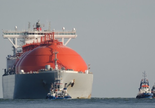 Ormuz, gaz i polityka. Pekin naciska na Iran, a Moskwa widzi szansę w Europie