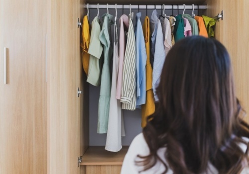 Ten kolor będzie rządził wiosną. Sprawdź, czy masz go w swojej szafie