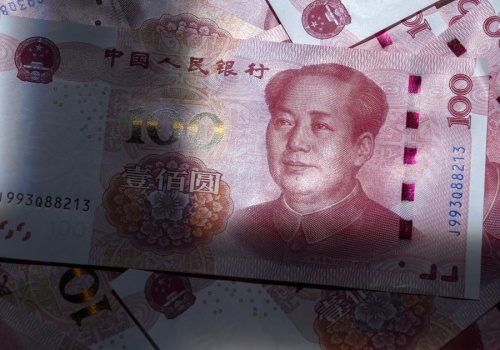 Juan umocnił się dzięki interwencji banku centralnego