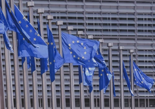 Kaczyński, Putin i Trump jako larwy. Szokująca wystawa w PE