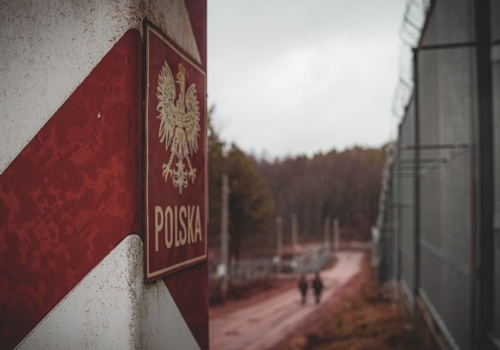 „Tarcza Wschód” i balony przemytnicze. MSWiA przedłużyło strefę buforową na granicy z Białorusią