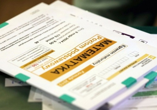 Rozpoczęła się próbna matura z matematyki. Arkusze CKE z odpowiedziami