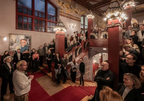 „Zamknij oczy Nel. W pustyni i w puszczy. Epilog” –  architekci w pierwszym rządzie