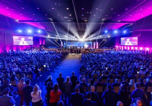 To oni staną na scenach EEC 2026. Kolejni eksperci potwierdzili swój udział