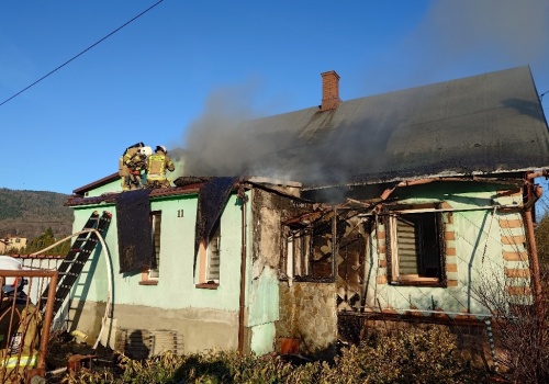 Z ostatniej chwili: Wilkowice: Pożar jednorodzinnego domu – foto