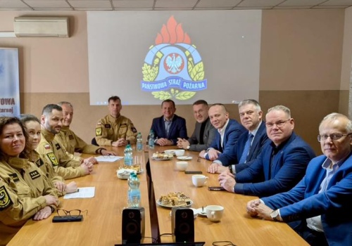 Świdniccy strażacy będą zbierać na nowy sztandar