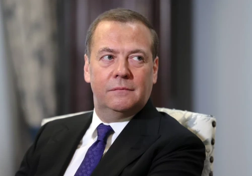 Miedwiediew znów kpi z Trumpa. 