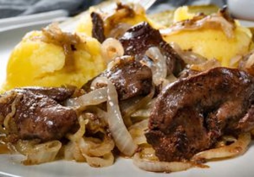 Zalej nim wątróbkę i mocz przez noc. Pozbędziesz się goryczy, będzie bardziej kremowa