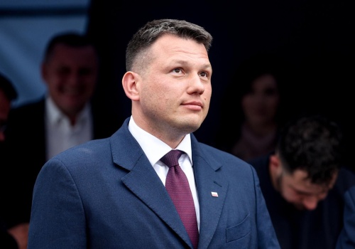 Mentzen nie zostawia suchej nitki na PiS i PO. 