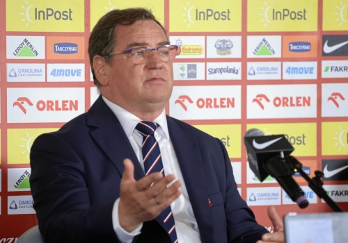 Sekretarz PZPN ujawnił, z kim zagra Polska przed mundialem