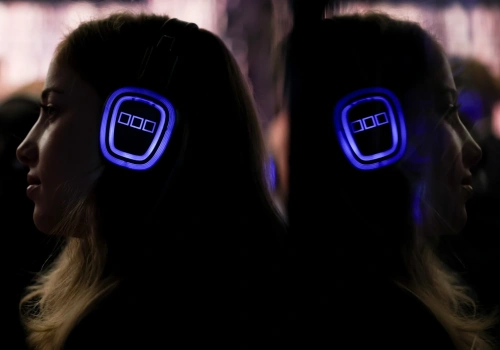 Czystka na rynku pracy? Nowy raport ujawnia, kto najszybciej straci pracę przez AI