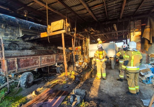 Podpalenia w Tworkowie. Policja zatrzymała dwóch mężczyzn