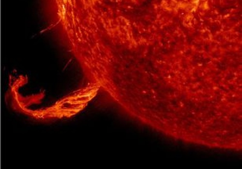 Słońce może pokrzyżować plany NASA. Kiedy poleci Artemis 2?