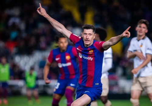 Ważna deklaracja w sprawie Roberta Lewandowskiego. Joan Laporta zabrał głos