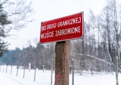 Agresywny 30-latek zatrzymany przy granicy. Groził funkcjonariuszom SG