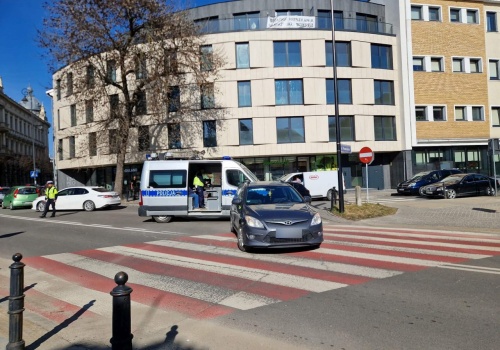 Potrącenie seniorki w centrum Lublina. Na miejscu pracują policjanci