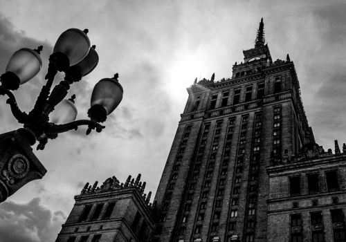 Mała stabilizacja: PRL odpoczywa po stalinowskiej burzy