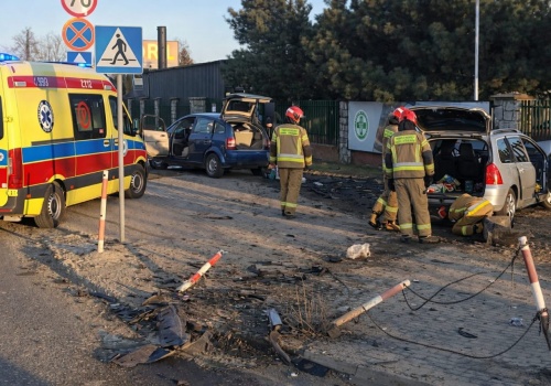 Groźny wypadek na lubelskich Bursakach. Kilka osób jest poszkodowanych