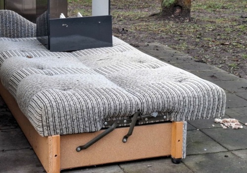 Ludzie zaczęli wyrzucać łóżka. Ten mebel jest lepszy do małego mieszkania