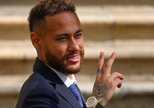 Neymar pozwany. Przez własną kucharkę