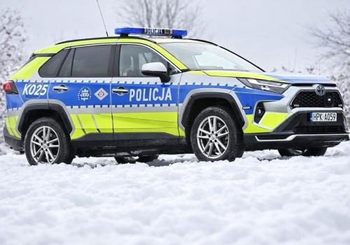 Wpadka rzeszowskiej policji w obiektywie kamery. Radiowóz zignorował pieszego na pasach