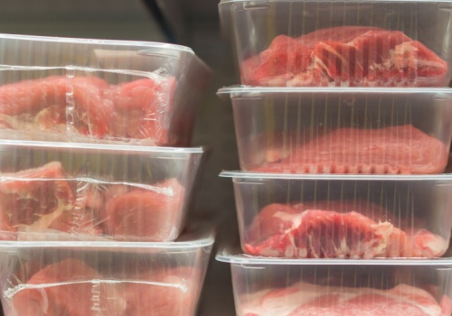 Polacy jedzą bez umiaru. Najgorsze mięso dla mózgu