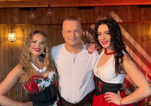 Alexa & Fonzy i Justyna Lubas! Posłuchaj jako pieszy nowość: „Mi Amore”