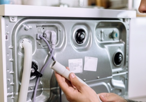 Wierzą, że prąd z OZE psuje pralki. Nie wiadomo śmiać się czy płakać