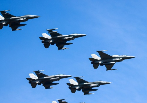 Rosyjskie ataki rakietowe na Ukrainę. Polska poderwała myśliwce