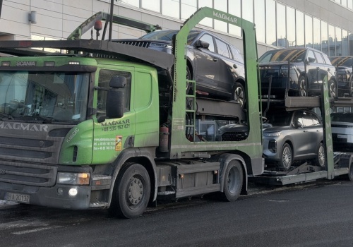 Handlarz szczerze o samochodach z Chin. Daje im dwa lata