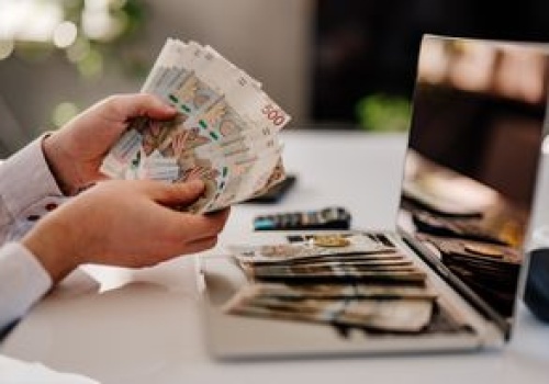 100 tys. zł za nadgodziny. Polacy wygrywają w sądach z pracodawcami