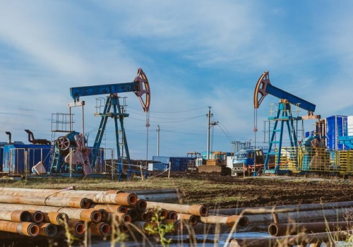 Dla UE i Polski głównym zagrożeniem są gospodarcze skutki wzrostu cen ropy i gazu