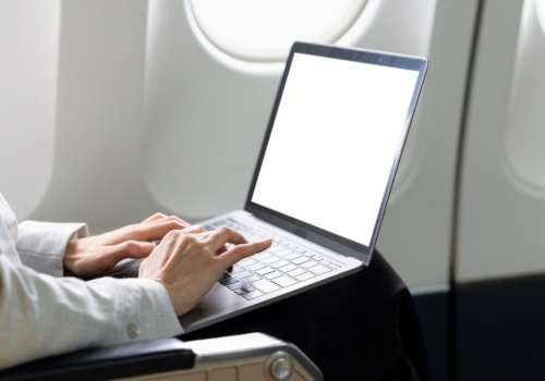 Nowa usługa w samolotach LOT-u. Pasażerowie skorzystają z Wi-Fi