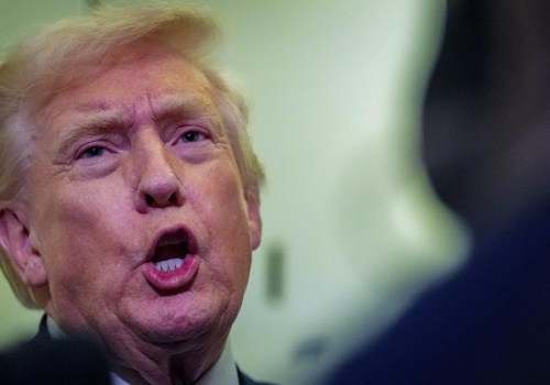 Trump zapowiada: Iran zostanie uderzony z pełną mocą. 