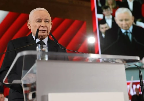 Oto kandydat PiS na premiera. Kaczyński ogłosił decyzję